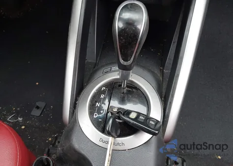 2012 Hyundai Veloster Base W/Red/Black из США, поврежденный, VIN KMHTC6AD0CU080630